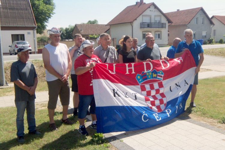 UHDDR Kutina na malonogometnom turniru u Osijeku