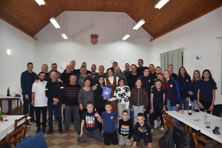 Rekonstrukcija DVD-a Ernestinovo